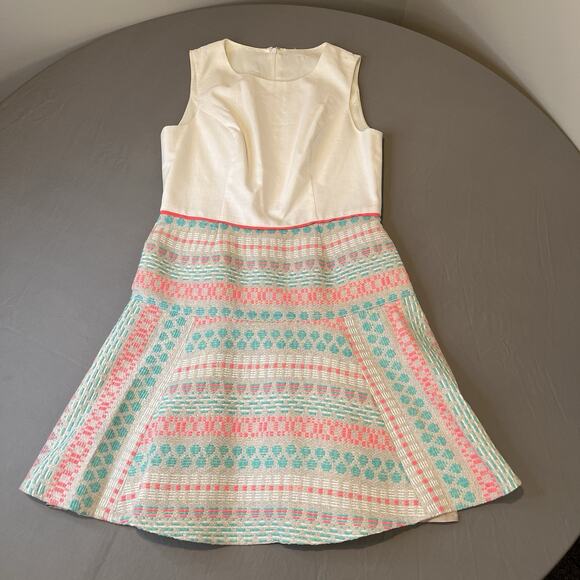 Shoshanna Tweed Dress Fit & Flare Sleeveless Size Medium Knee Length - Picture 2 of 9